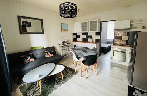 Le Boulou Apartment | Appartement Cosy, Cure, mer et Montagne