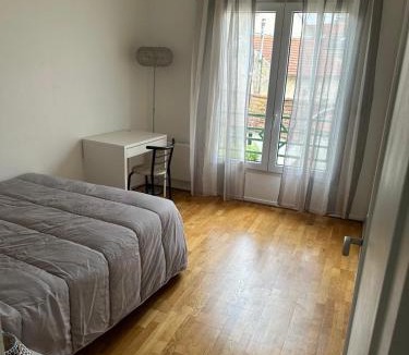 Epinay-sur-Orge Apartment | appartement cosy tout equipe