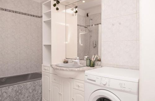 Champs-sur-Marne Apartment | Appartement Cosy Case 6 pers terrasse parking proche Disney et Paris