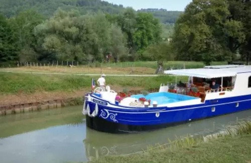 Lezinnes Apartment | Appartement cosy