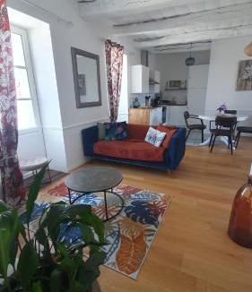 La Plaine-sur-Mer Apartment | Appartement cosy en cœur de bourg
