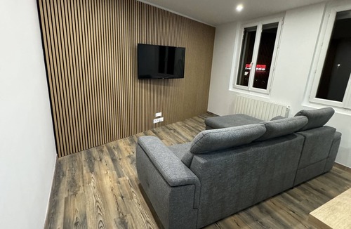 Roussillon-en-Isere Apartment | Appartement Cosy