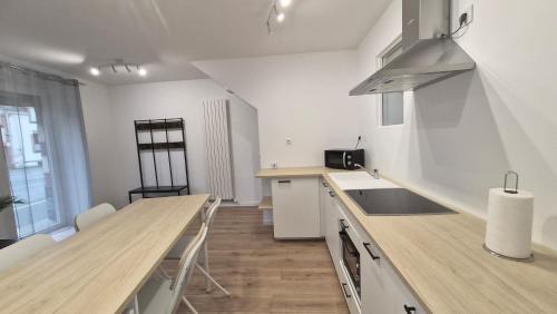 Chateaubriant Apartment | Appartement cosy neuf en plein centre
