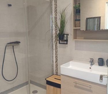 Petit-Ivry Apartment | Appartement cosy proche Paris