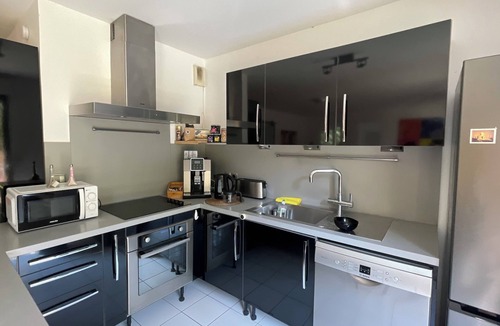Saint-Denis Apartment | Appartement Cosy Près Stade de France
