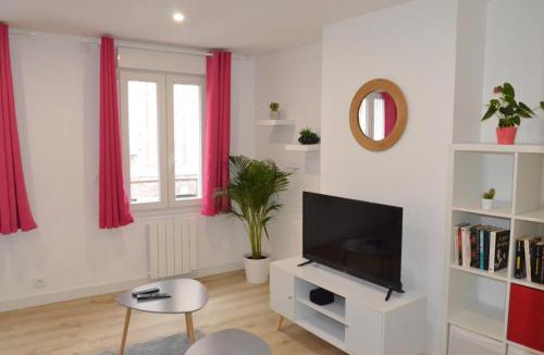 Saint-Martin-du-Littoral Apartment | Appartement Cosy proche Bord de Mer
