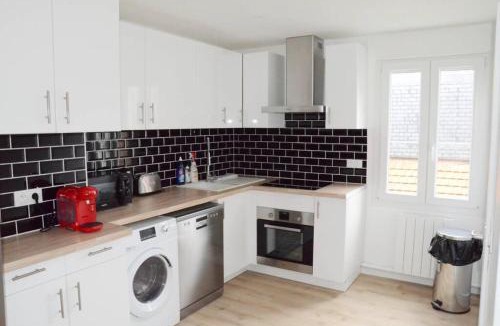 Saint-Martin-du-Littoral Apartment | Appartement Cosy proche Bord de Mer