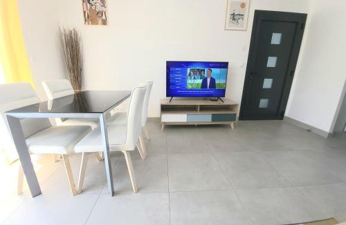 Morangis Apartment | Appartement cosy proche Paris Orly - Climatisé