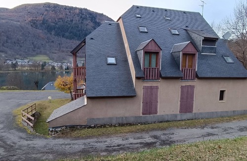 Peyragudes Apartment | Appartement Cosy, vue sur le lac