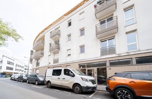 Saint-Denis Apartment | Appartement Crista - Welkeys