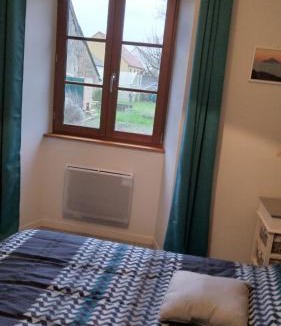Laigne-en-Belin Apartment | appartement dans propriétée privée