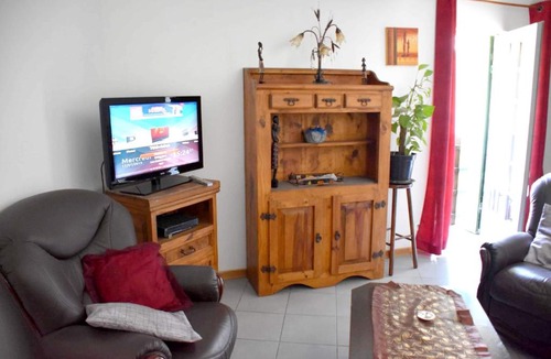 Trebes Apartment | Appartement d'une chambre avec vue sur le lac balcon et wifi a Trebes