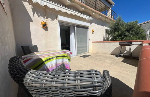 Narbonne Apartment | Appartement Dans Domaine Viticole à 7km des Plages et 5 Mins du Centre-ville