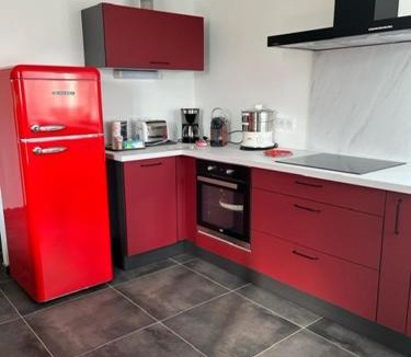 Fresnes-en-Woevre Apartment | Appartement dans maison avec cour et parc