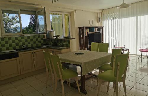 Saint-Affrique Apartment | Appartement dans maison individuelle LE CAYLUS BAS