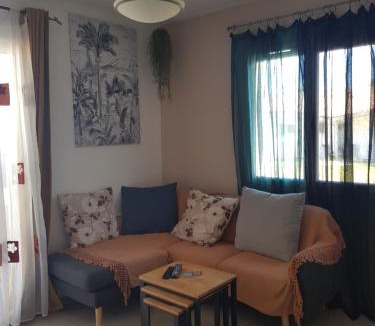 Negrepelisse Apartment | Appartement dans maison en RDC