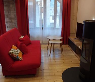 Les Sagnieres Apartment | Appartement dans maison de village