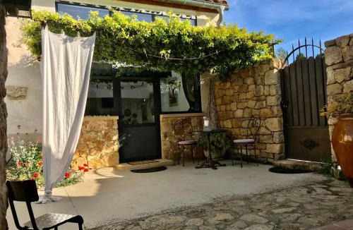 Grans Apartment | Appartement dans Mas Provencal