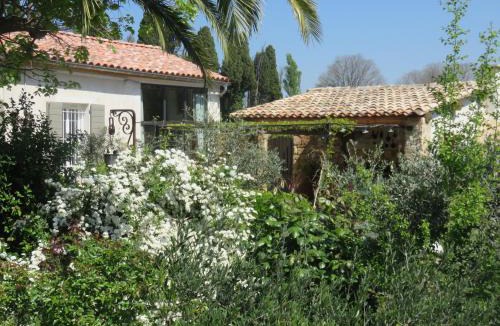 Grans Apartment | Appartement dans Mas Provencal