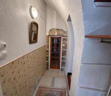 Saint-Martin-des-Plains Apartment | appartement dans un château