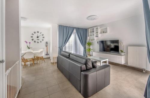 Juvisy-sur-Orge Apartment | Appartement de 4 chambres à 13 minutes de Paris (train)
