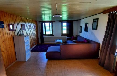 Ursy Apartment | appartement de campagne seul