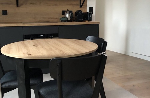 Hopital Saint-Louis Apartment | Appartement de Charme - Canal Saint Martin