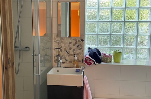Poissy Apartment | Appartement de Charme sur une île à 25 min de Paris