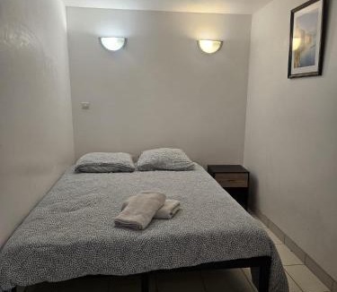 Alencon Apartment | Appartement de la Pyramide