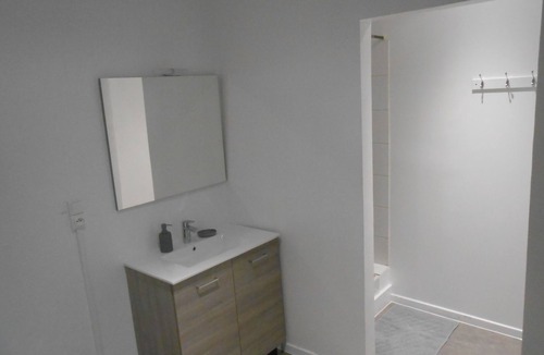 Langogne Apartment | Appartement de Plein Pied Proche Toutes Commodités
