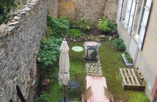 Centre-ville rive gauche Apartment | Appartement de style dans l'hyper-centre de Laval