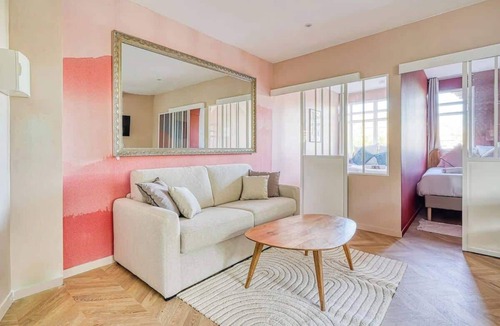 Quartier de la Plaine-de-Monceaux Apartment | Appartement design et lumineux, proche Wagram