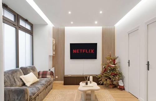 Epinettes Apartment | Appartement dException avec Home Cinema Prive