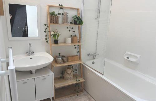 Bastide Saint-Louis Apartment | Appartement Du DONJON