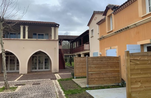 Monflanquin Apartment | Appartement du Lac