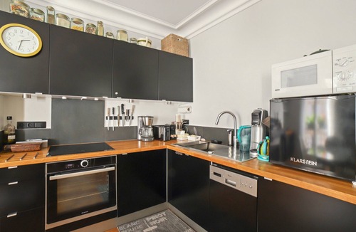 18th Arrondissement Apartment | Appartement Duhesme - Welkeys