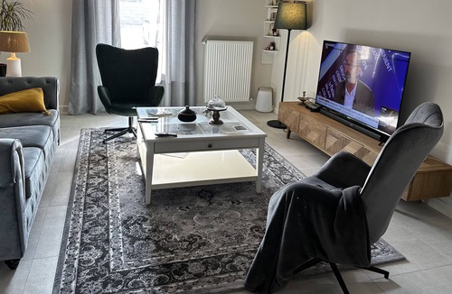 Montmeyran Condo | Appartement Duplex Dans Maison