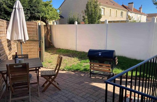 Montgeron Apartment | Appartement duplex : Le Cosy