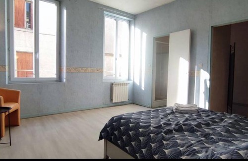 Agen Apartment | Appartement duplex spacieux en hypercentre avec garage privé
