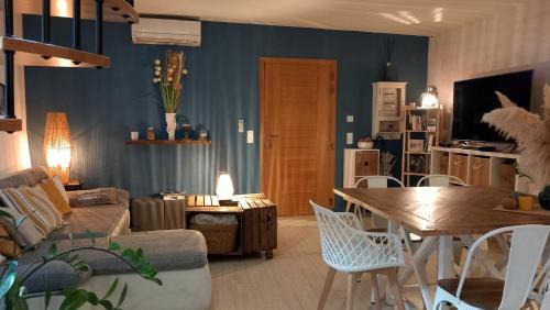 Apt Apartment | Appartement duplex toit terrasse