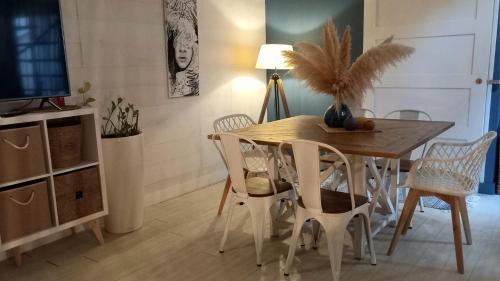 Apt Apartment | Appartement duplex toit terrasse