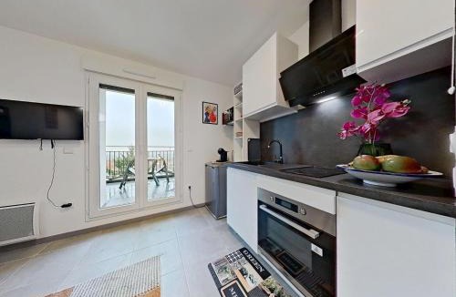 Noisy-le-Grand Apartment | Appartement Elégant & Raffiné