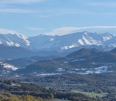 Taurignan-Castet Apartment | Appartement en campagne