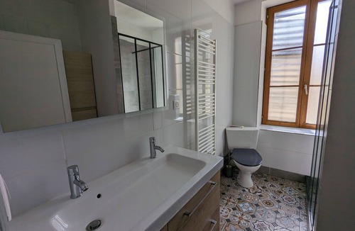 Saint-Pierre - Rene II - Bonsecours Apartment | Appartement en Entier 2 Chambres 6 Couchages
