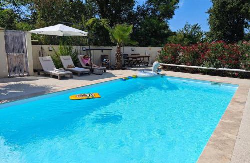 Thezan-les-Beziers Apartment | Appartement - Entre Mer et Montagne