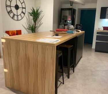 Figeac Apartment | Appartement en hyper-centre