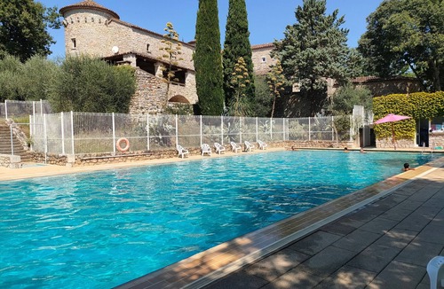 Casteljau Condo | Appartement en Pleine Nature! Accès Piscine