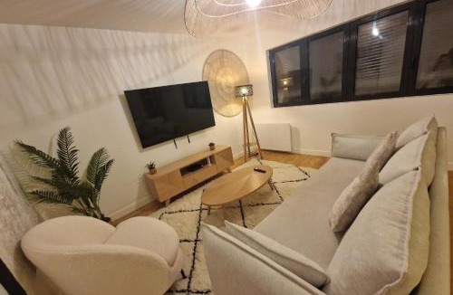 Enghien-les-Bains Apartment | Appartement Enghien-les-Bains à 7 min du Casino Barrière