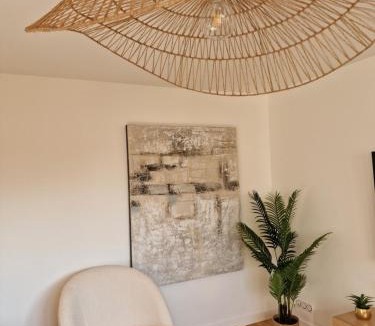 Enghien-les-Bains Apartment | Appartement Enghien-les-Bains à 7 min du Casino Barrière