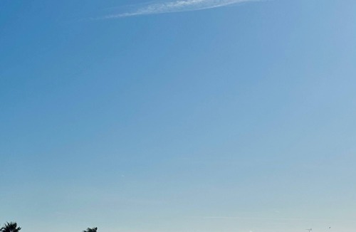 Carnon-Plage Apartment | Appartement ensoleillé à 80m de la plage, avec une petite vue mer du balcon!